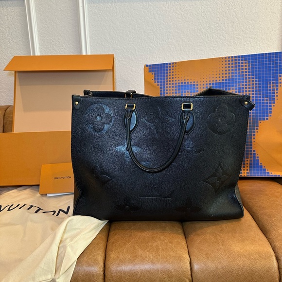 Louis Vuitton On the Go MM - Picture 3 of 9